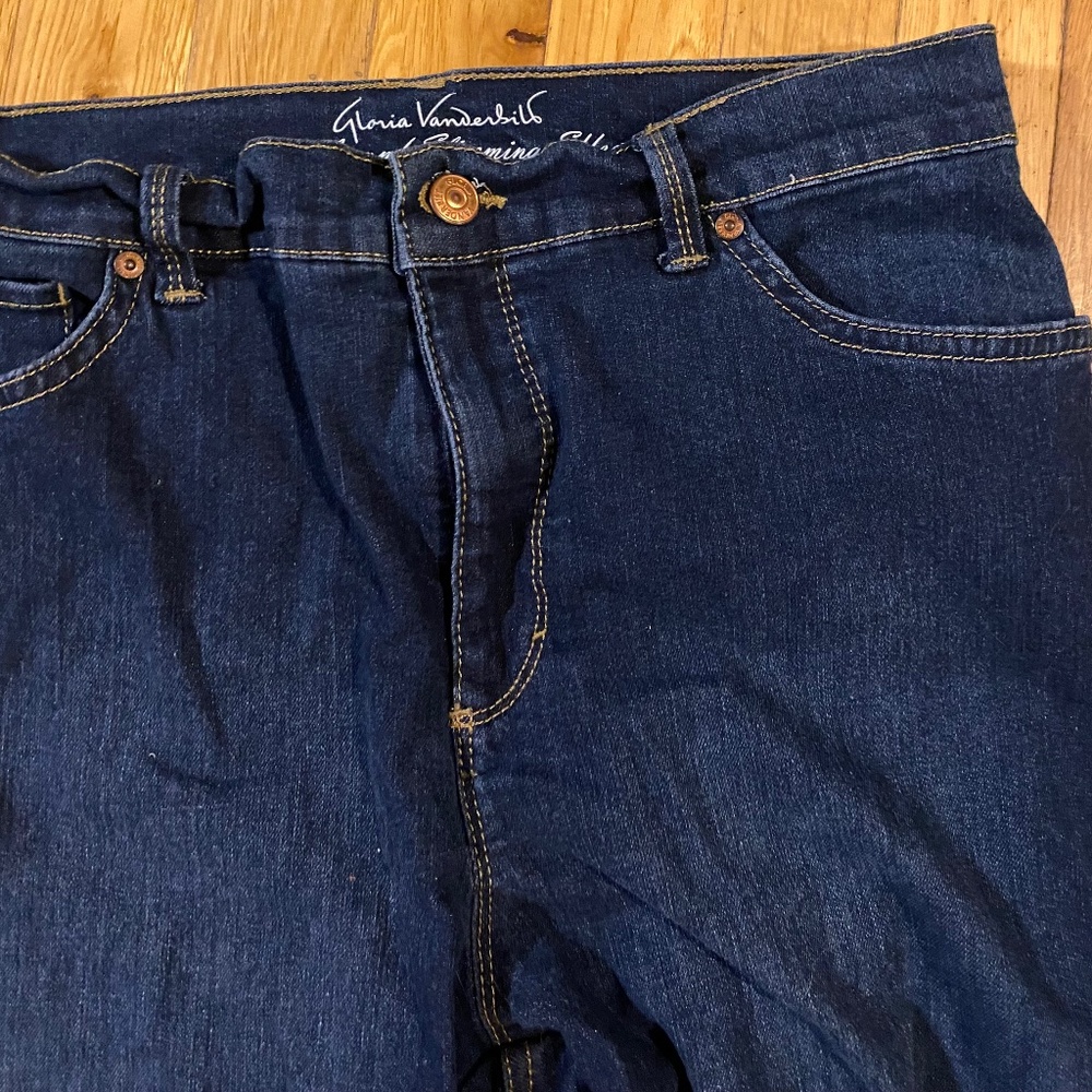 Gloria Vanderbilt Capris